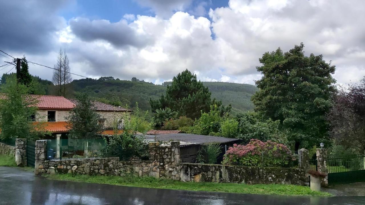 A Casa Dos Avos - Vilarino - A Coruna エクステリア 写真